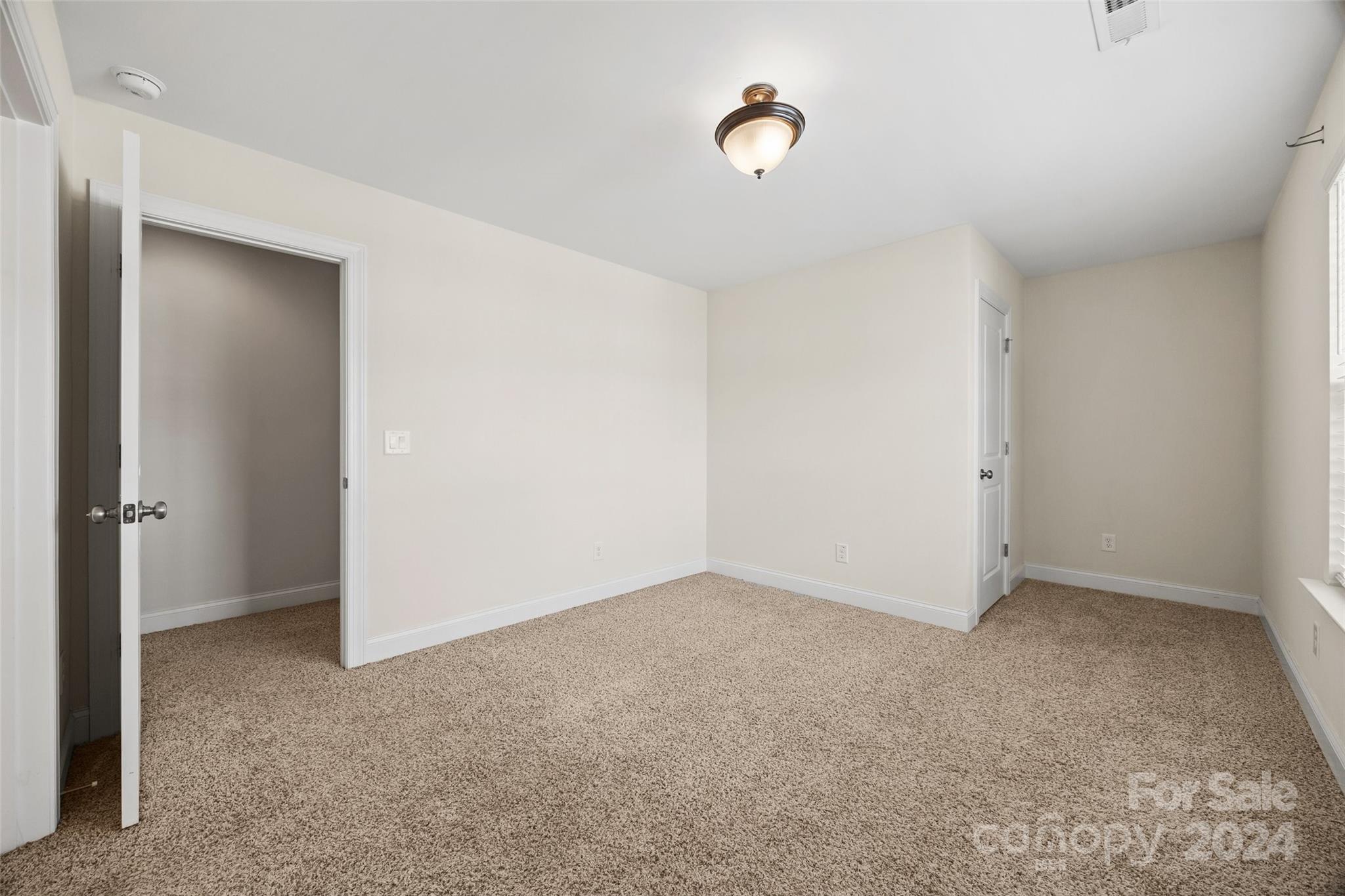 Oakland Pointe - Residential