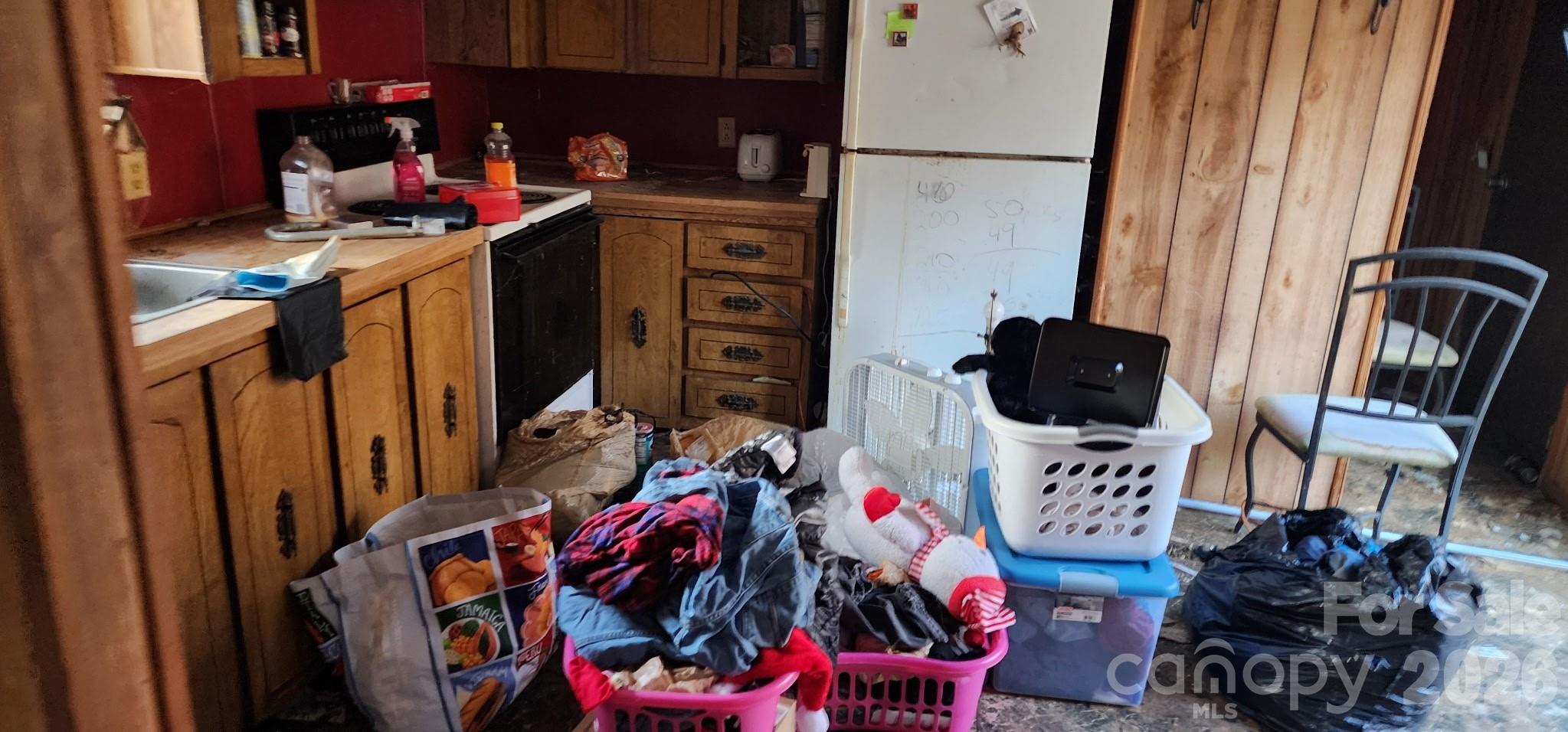 1142 Hidden View Loop