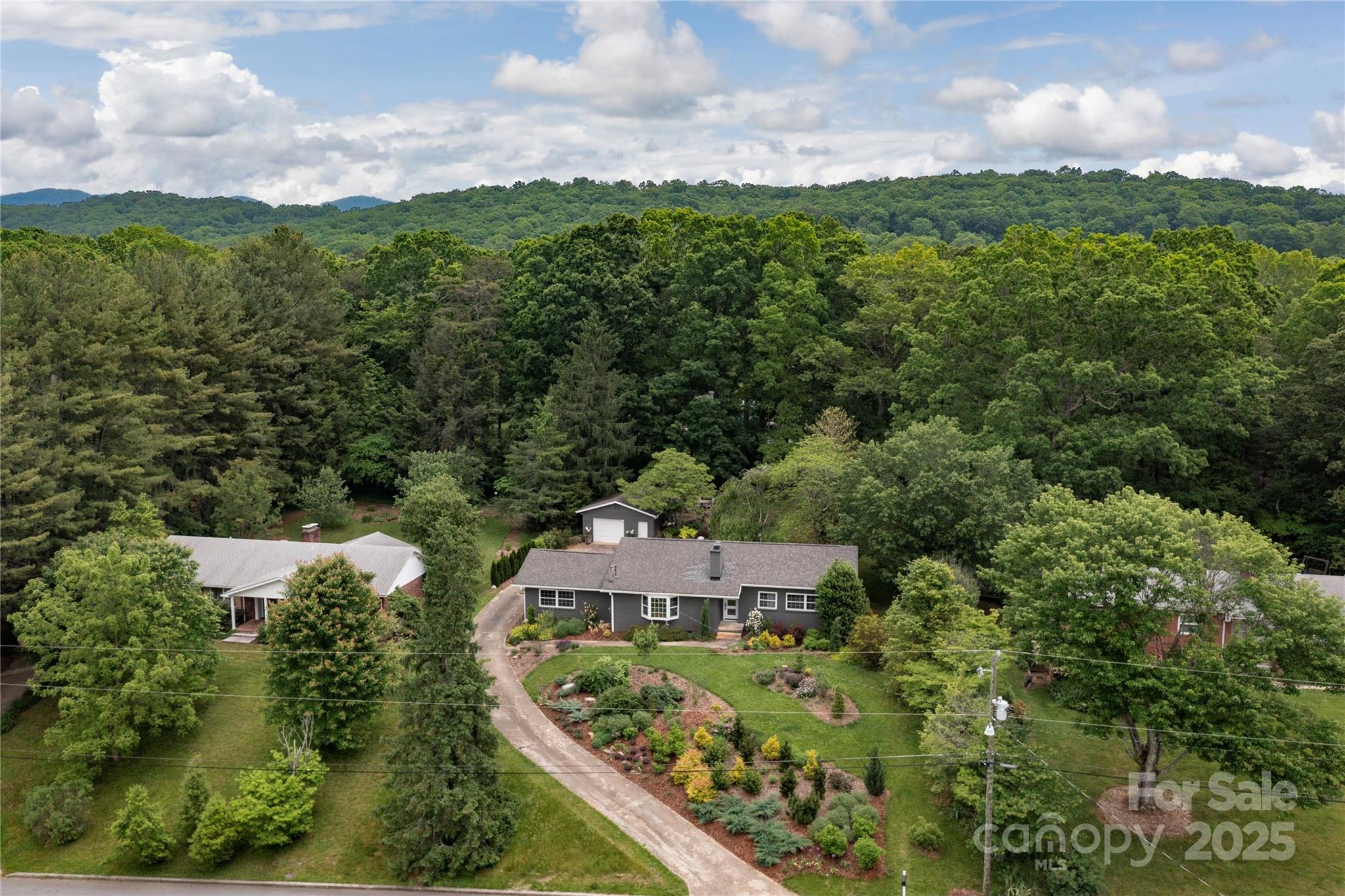 59 Dogwood Grove