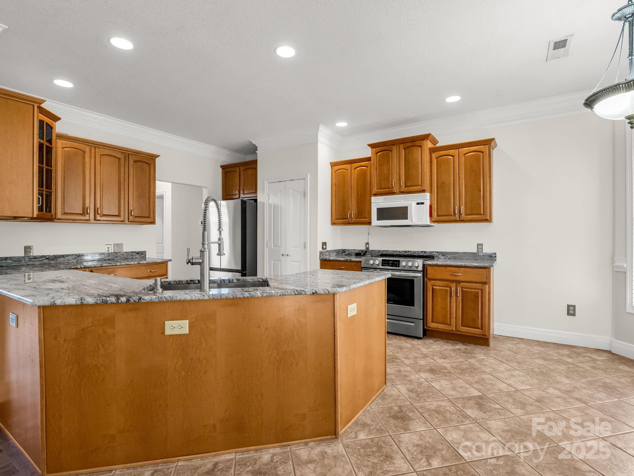 Poplar Hills - Residential