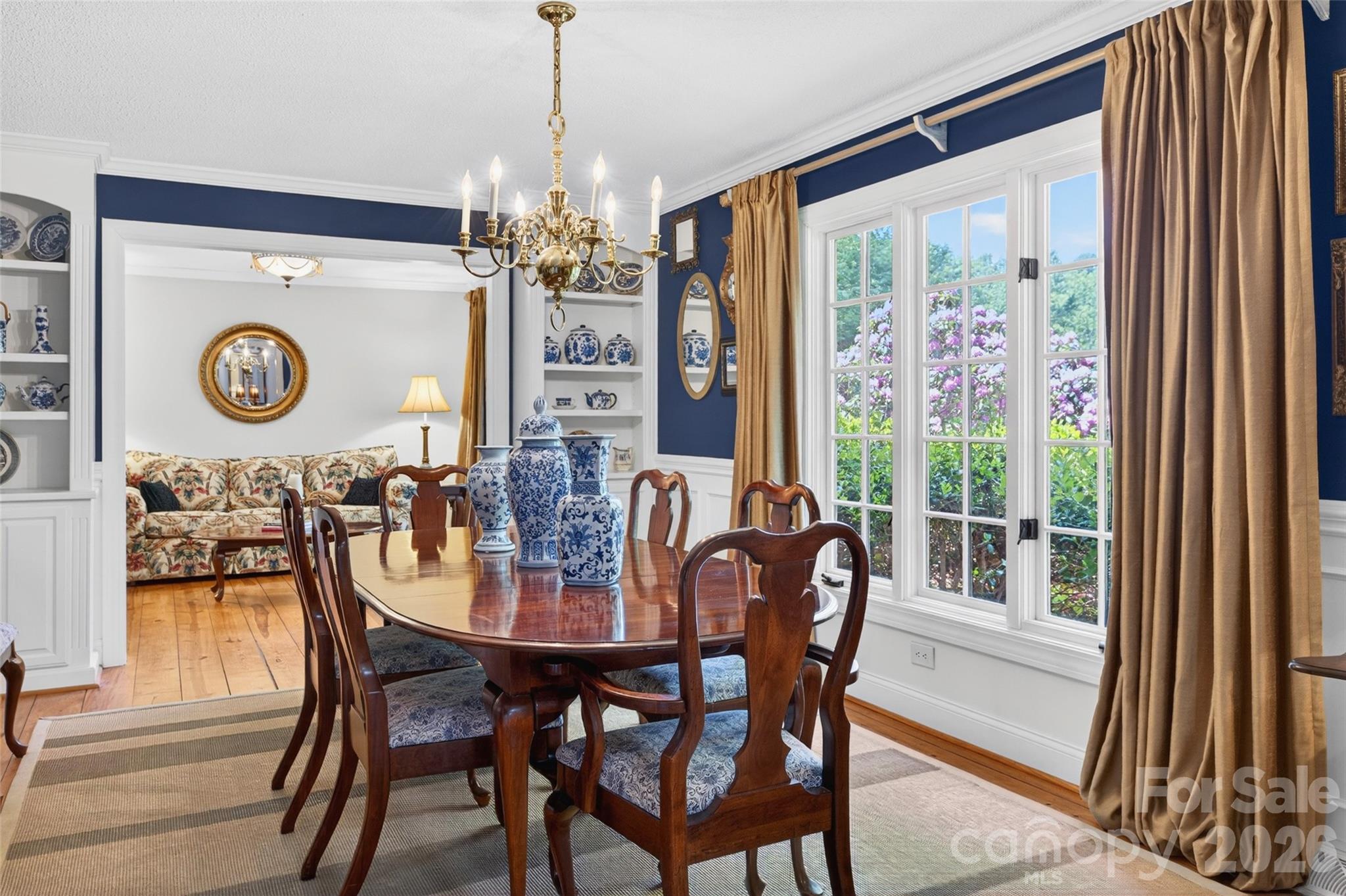 537 Saint Cloud Drive