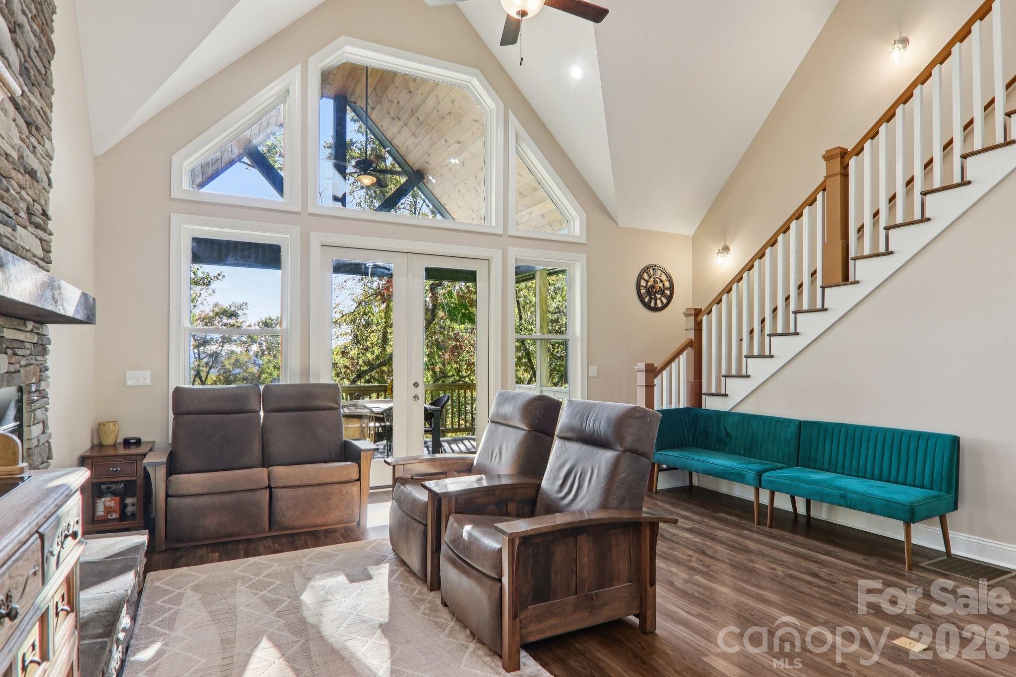 Nubbins Nob - Residential