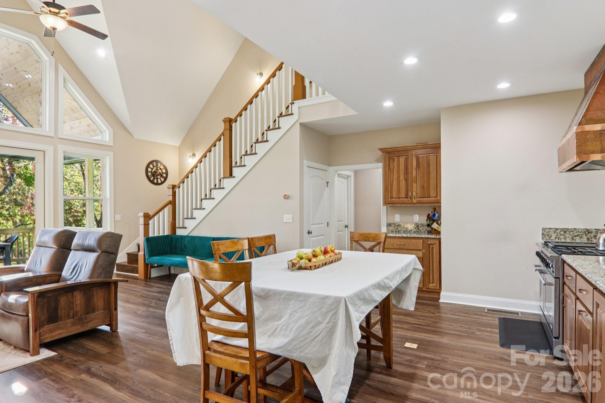 Nubbins Nob - Residential