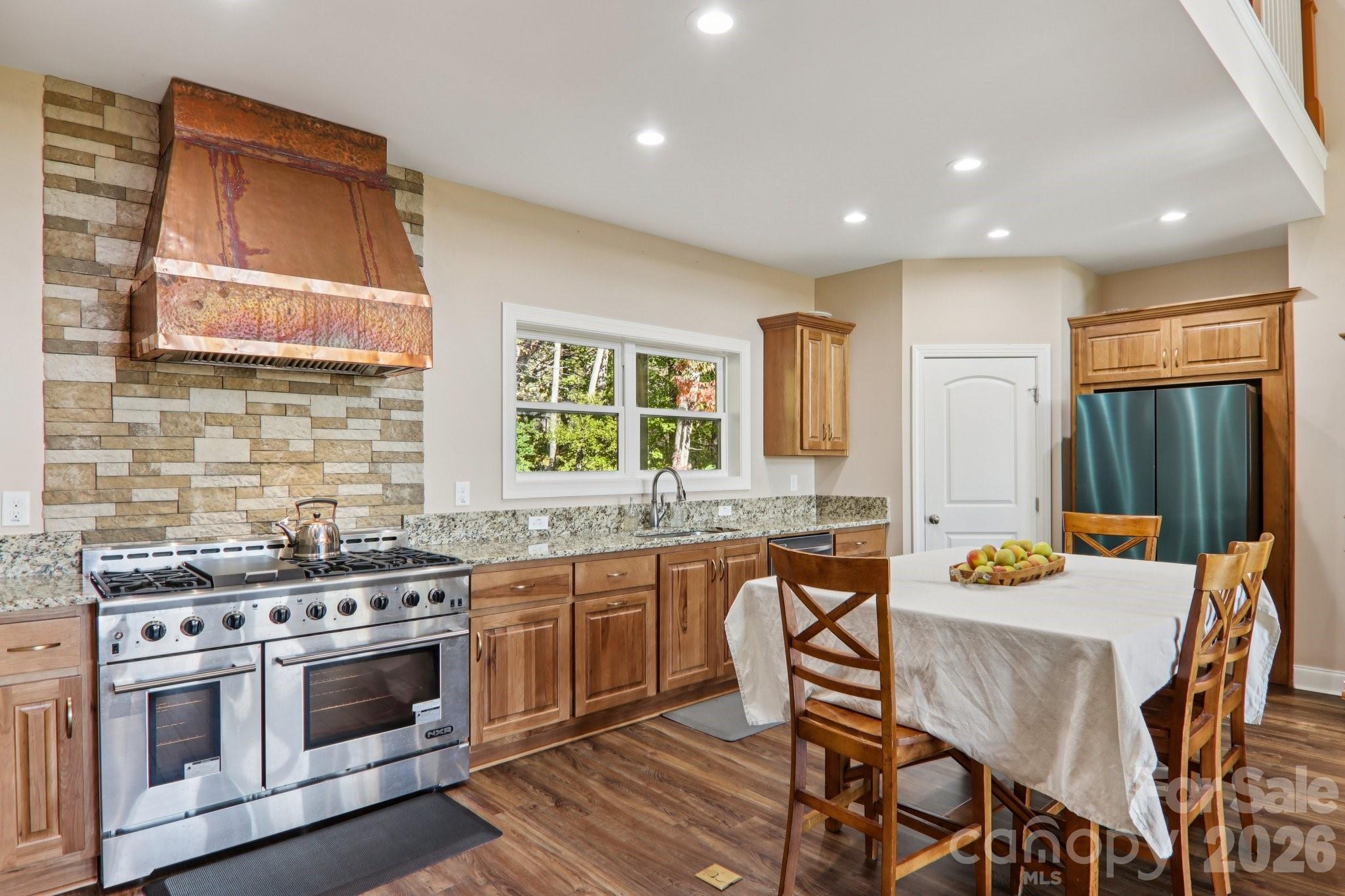 Nubbins Nob - Residential