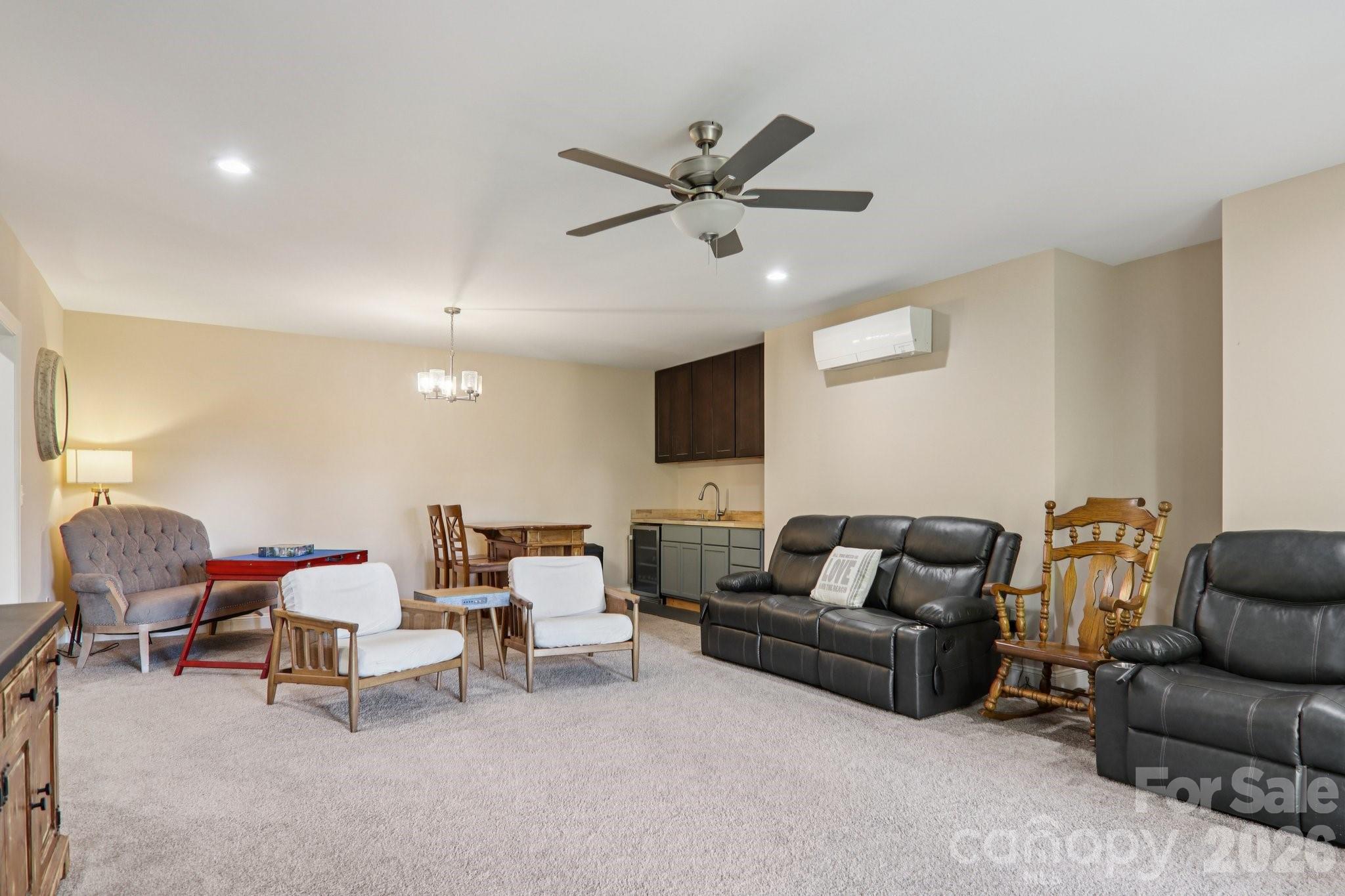 Nubbins Nob - Residential