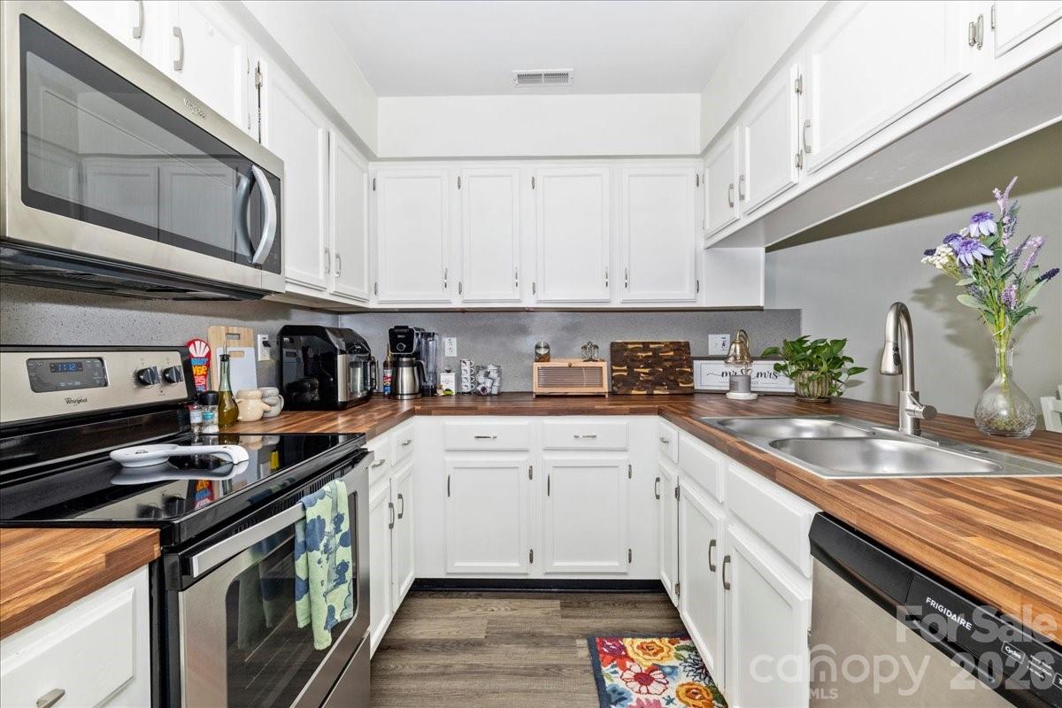 Dogwood Hills - Residential