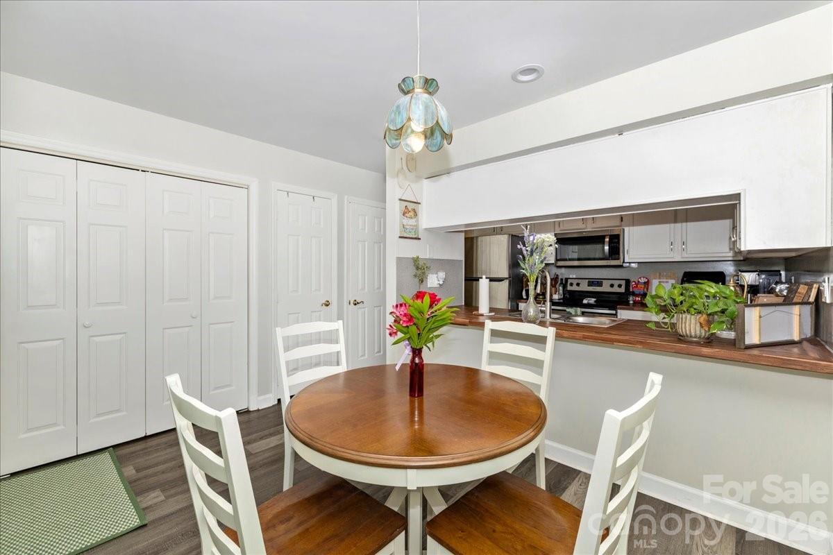 Dogwood Hills - Residential