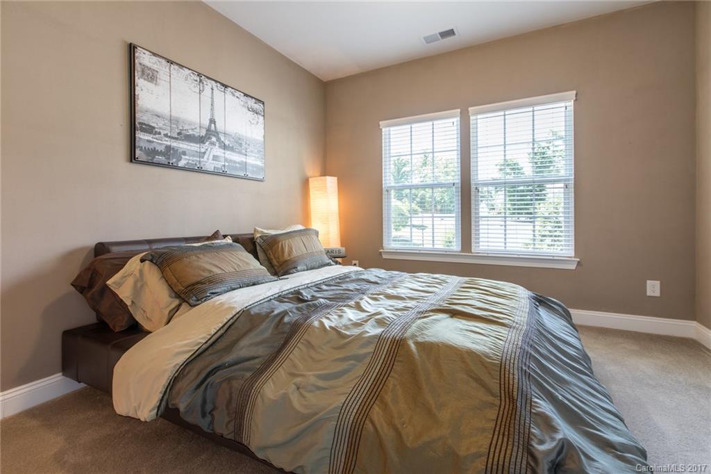 Oakton - Residential