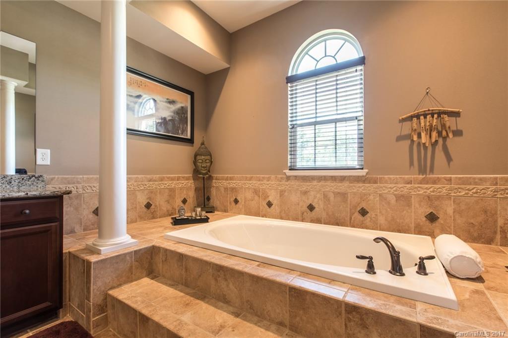 Oakton - Residential