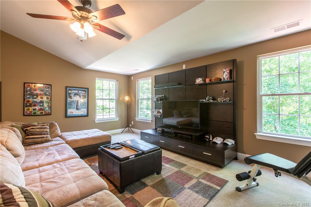 Oakton - Residential