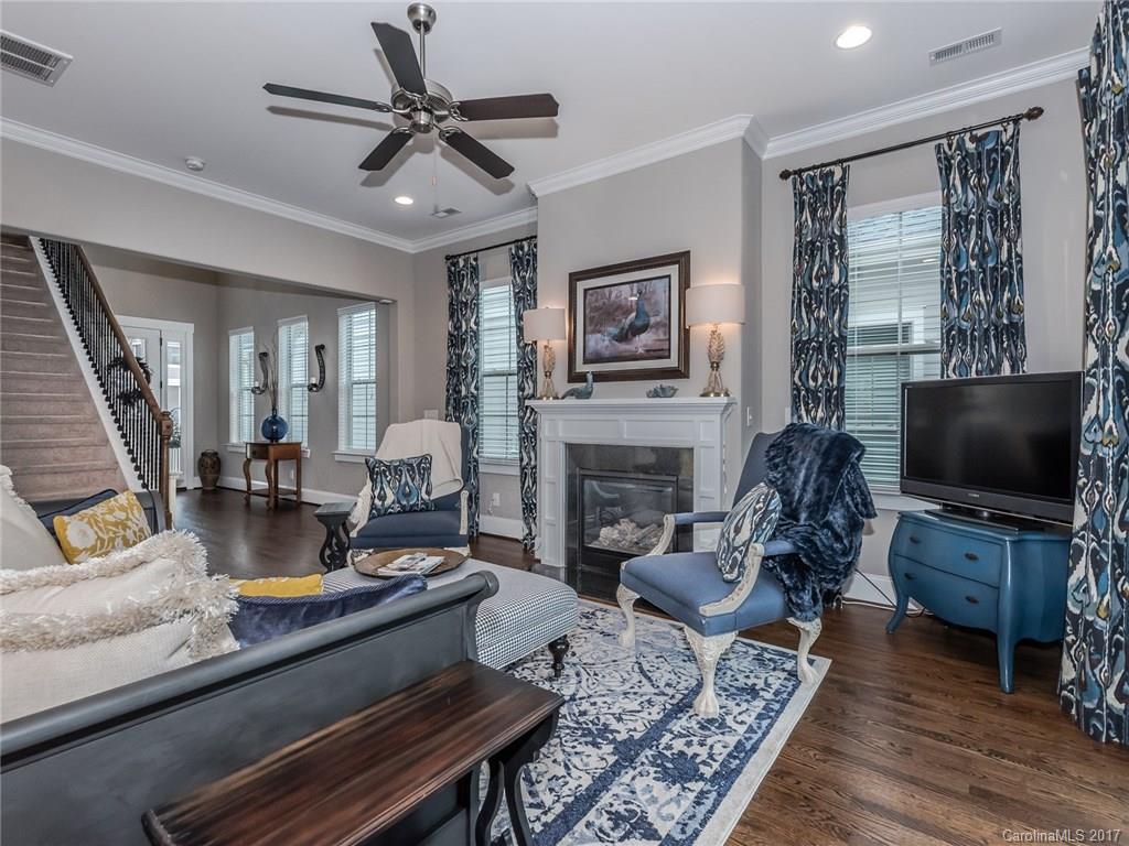 Riverwalk - Residential