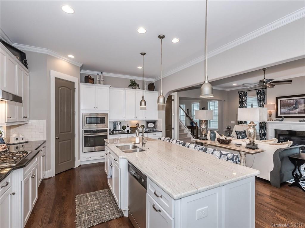 Riverwalk - Residential