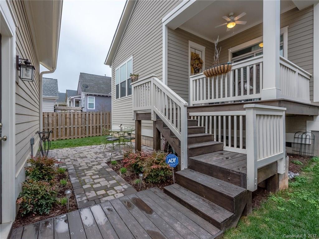 Riverwalk - Residential