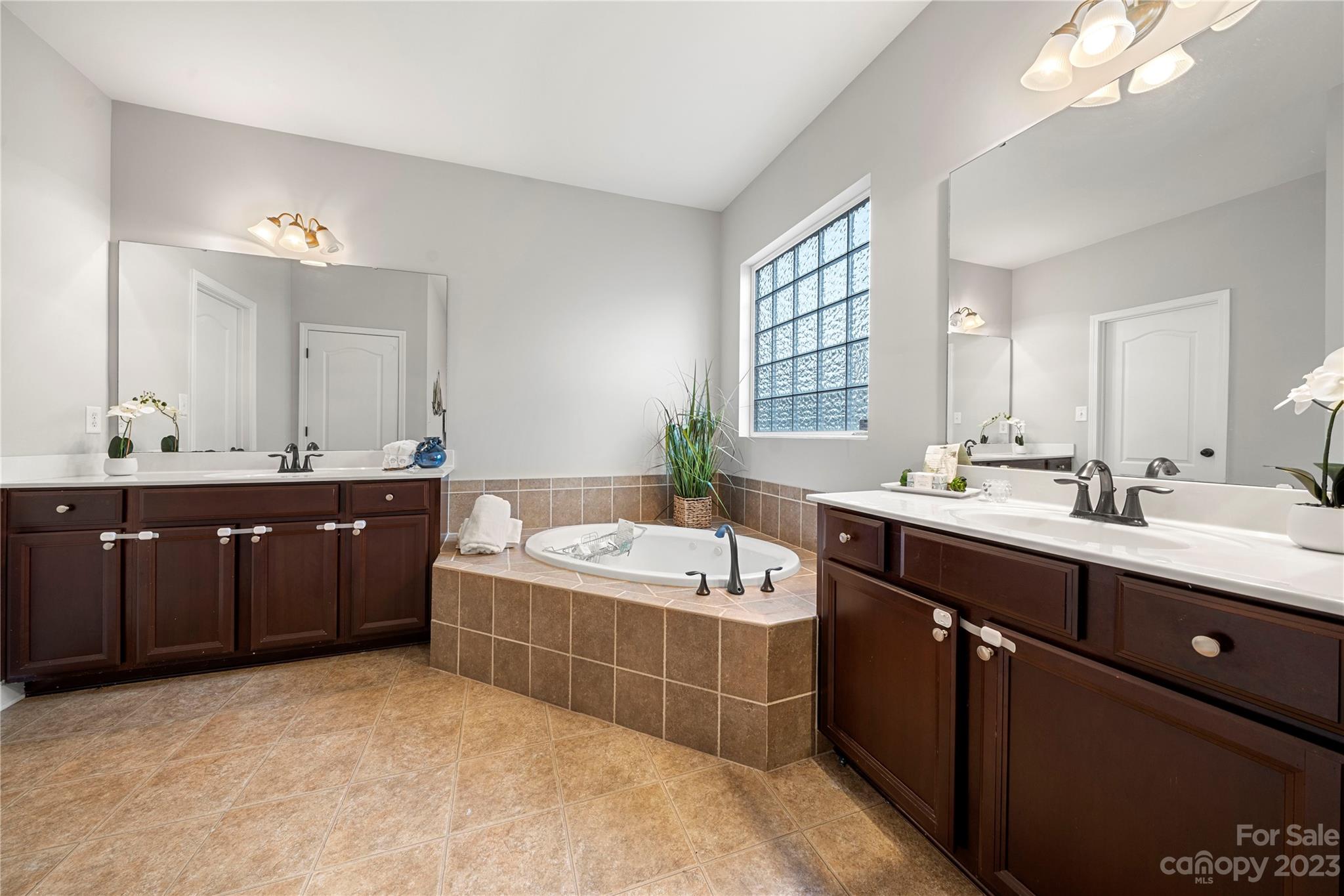 Mill Creek Falls - Residential