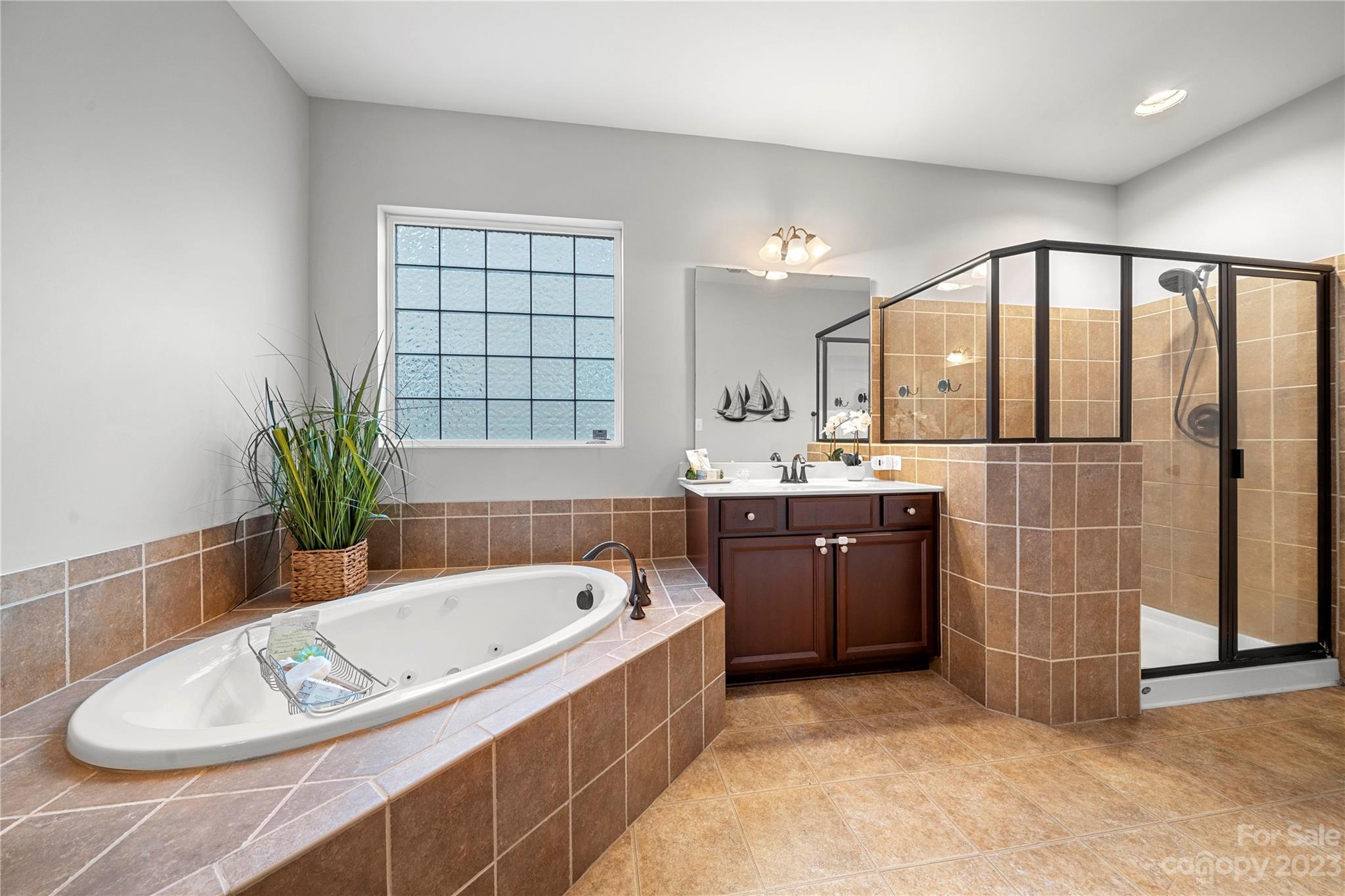 Mill Creek Falls - Residential