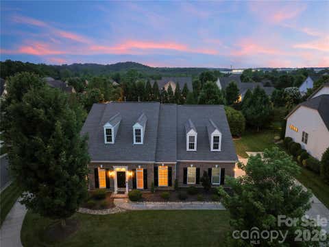 Photo of 14703 Long Iron Drive, Huntersville, NC 28078 (MLS # 4392197)
