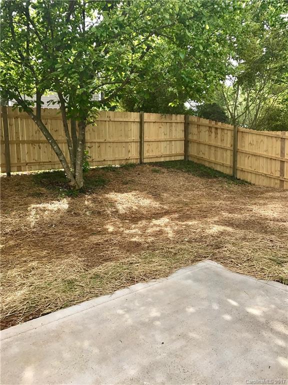 Olde Whitehall - Residential