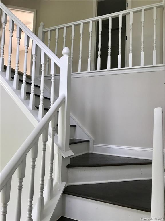 Olde Whitehall - Residential