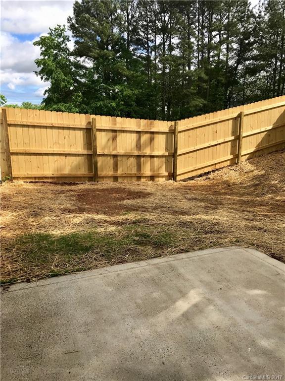 Olde Whitehall - Residential