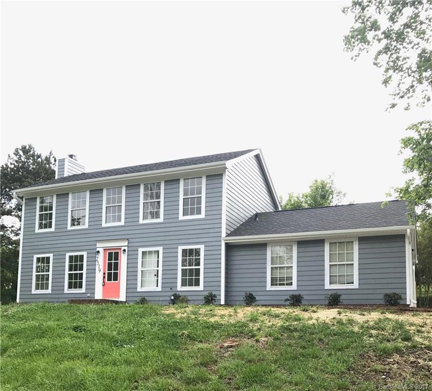 Olde Whitehall - Residential