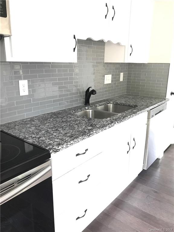 Olde Whitehall - Residential