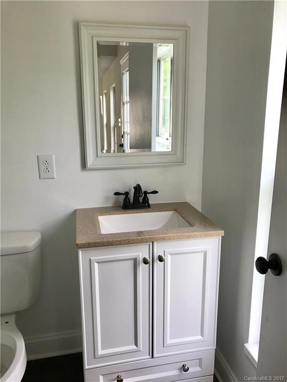 Olde Whitehall - Residential