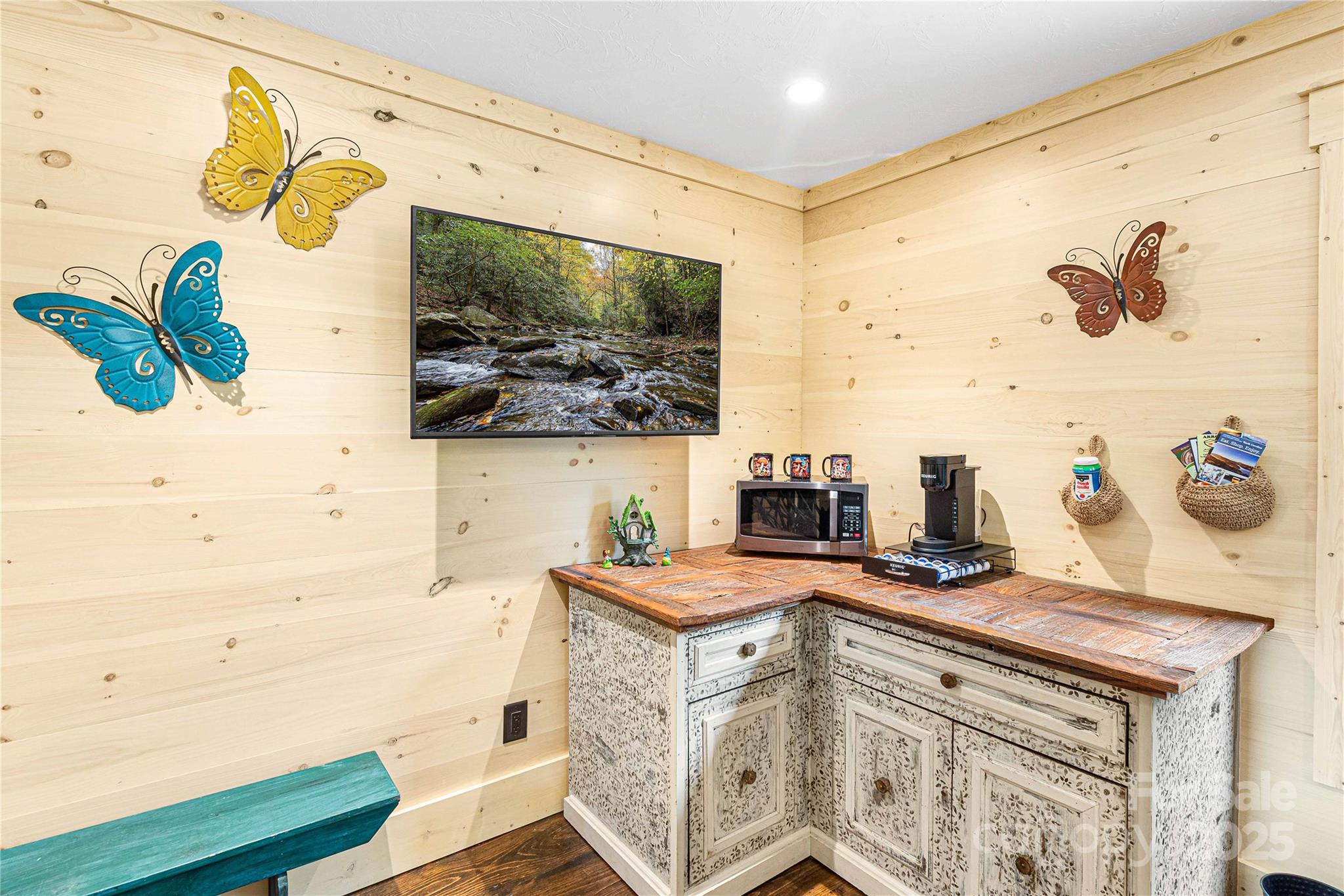 Stonefly - Residential