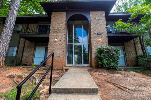 326 Orchard Trace Lane 3 Charlotte NC 28213