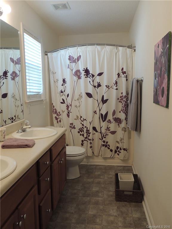 Lakeside - Residential