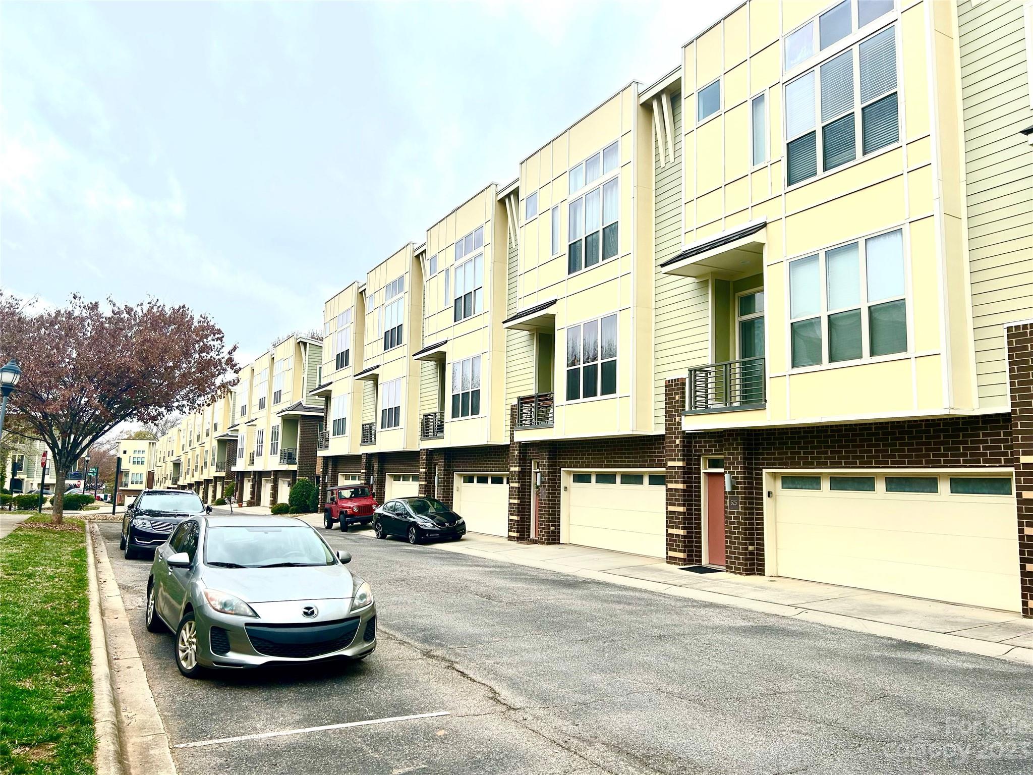 Steel Gardens - Residential