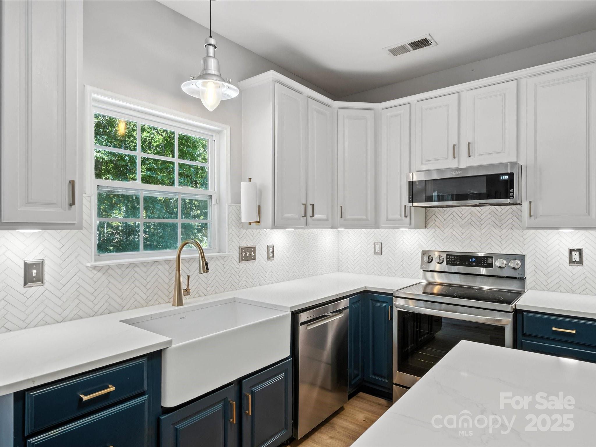 Mill Creek Falls - Residential