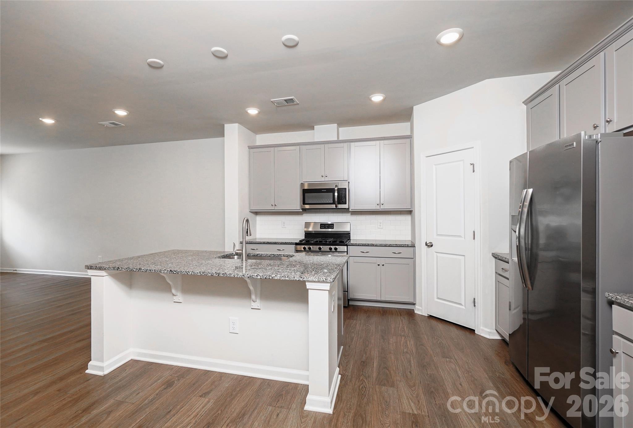 Chateau - Residential