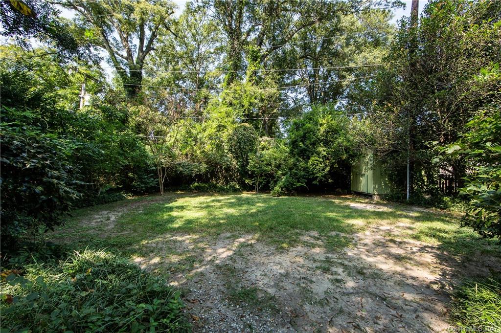 Seventeen Acres - Residential