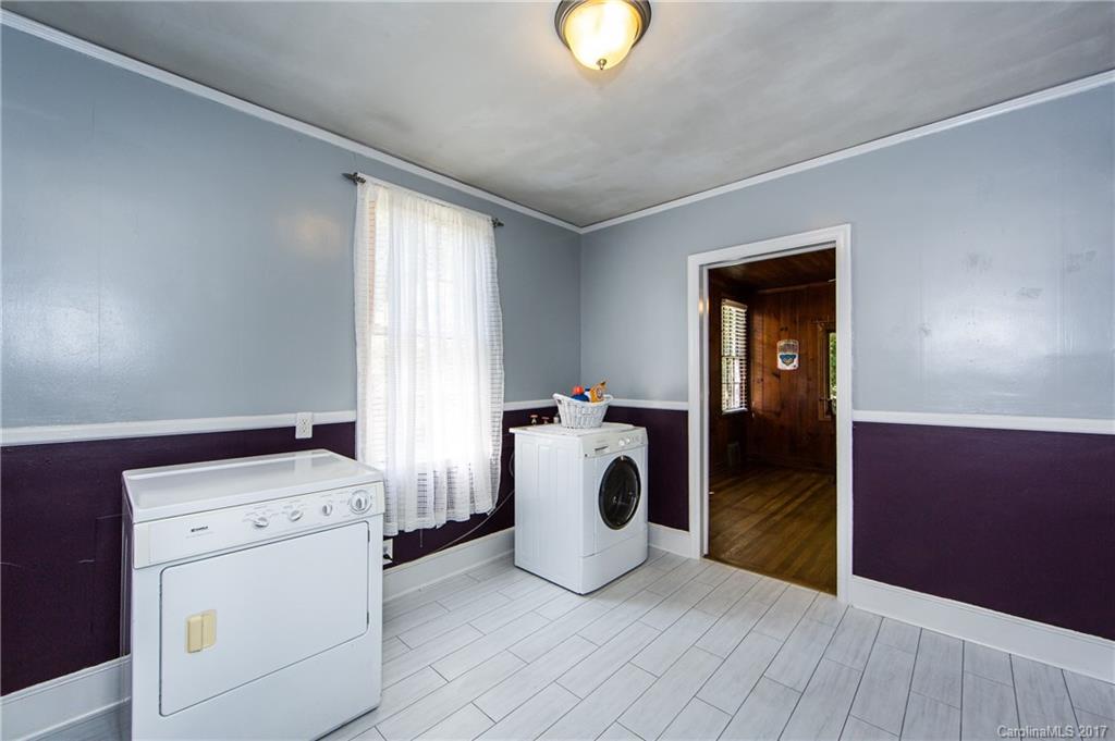 Seventeen Acres - Residential