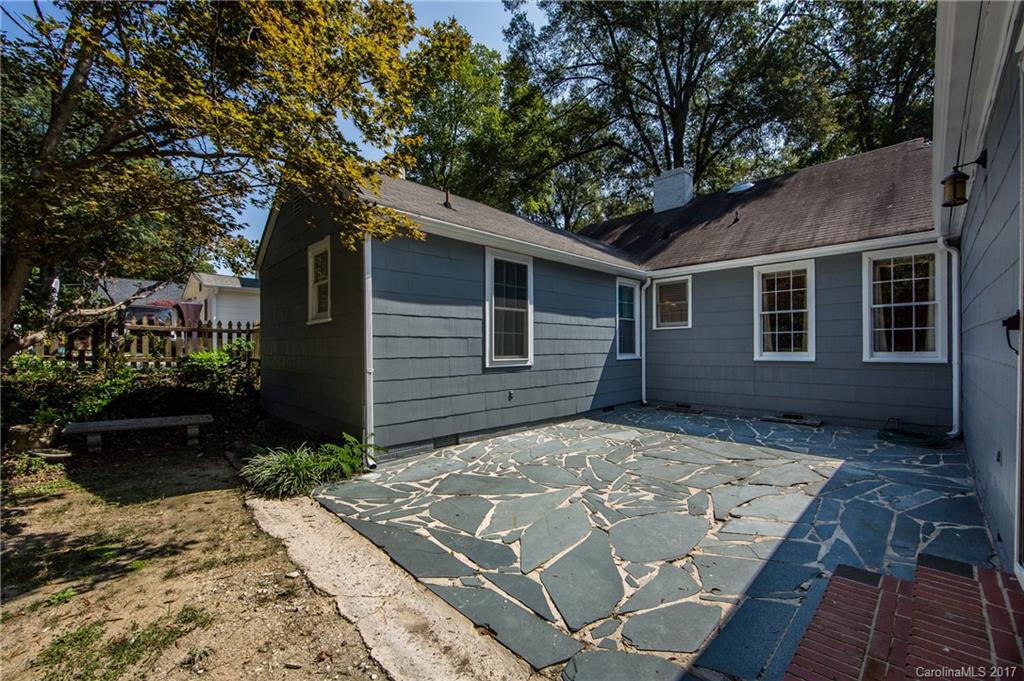 Seventeen Acres - Residential