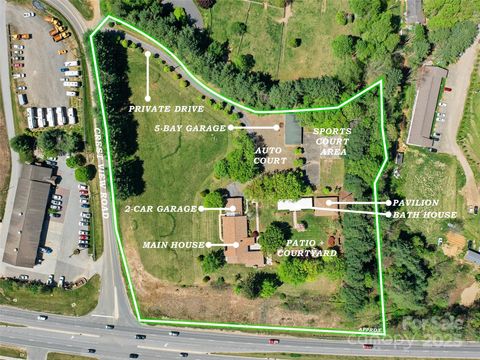 110 Crest View Road Burnsville NC 28714