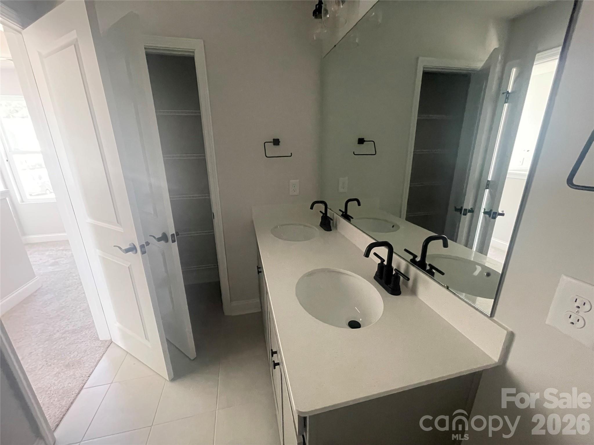 Arbor Village - Residential