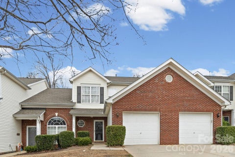 Photo of 12429 Stratfield Place Circle, Pineville, NC 28134 (MLS # 4353711)