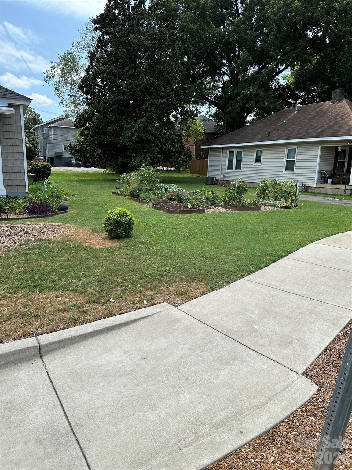 820 Cross Trail Drive