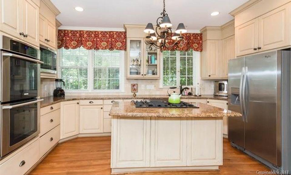 Myers Park - Residential Lease
