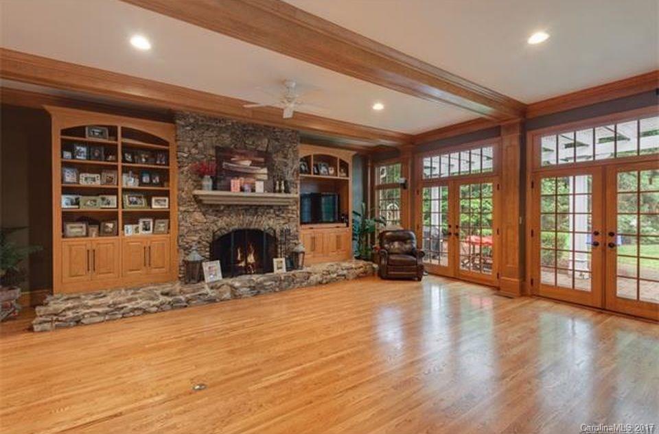 Myers Park - Residential Lease