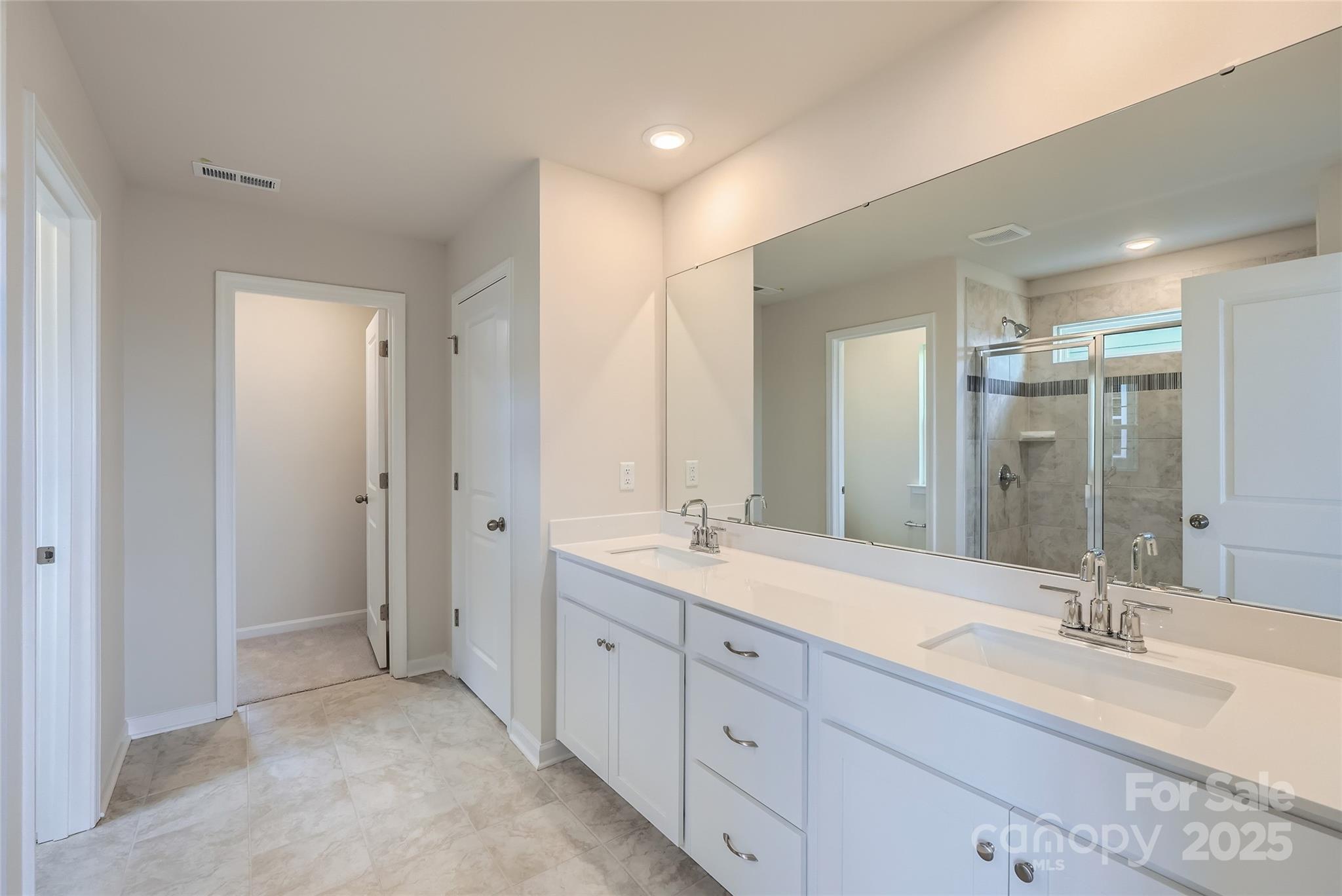 Elizabeth - Residential