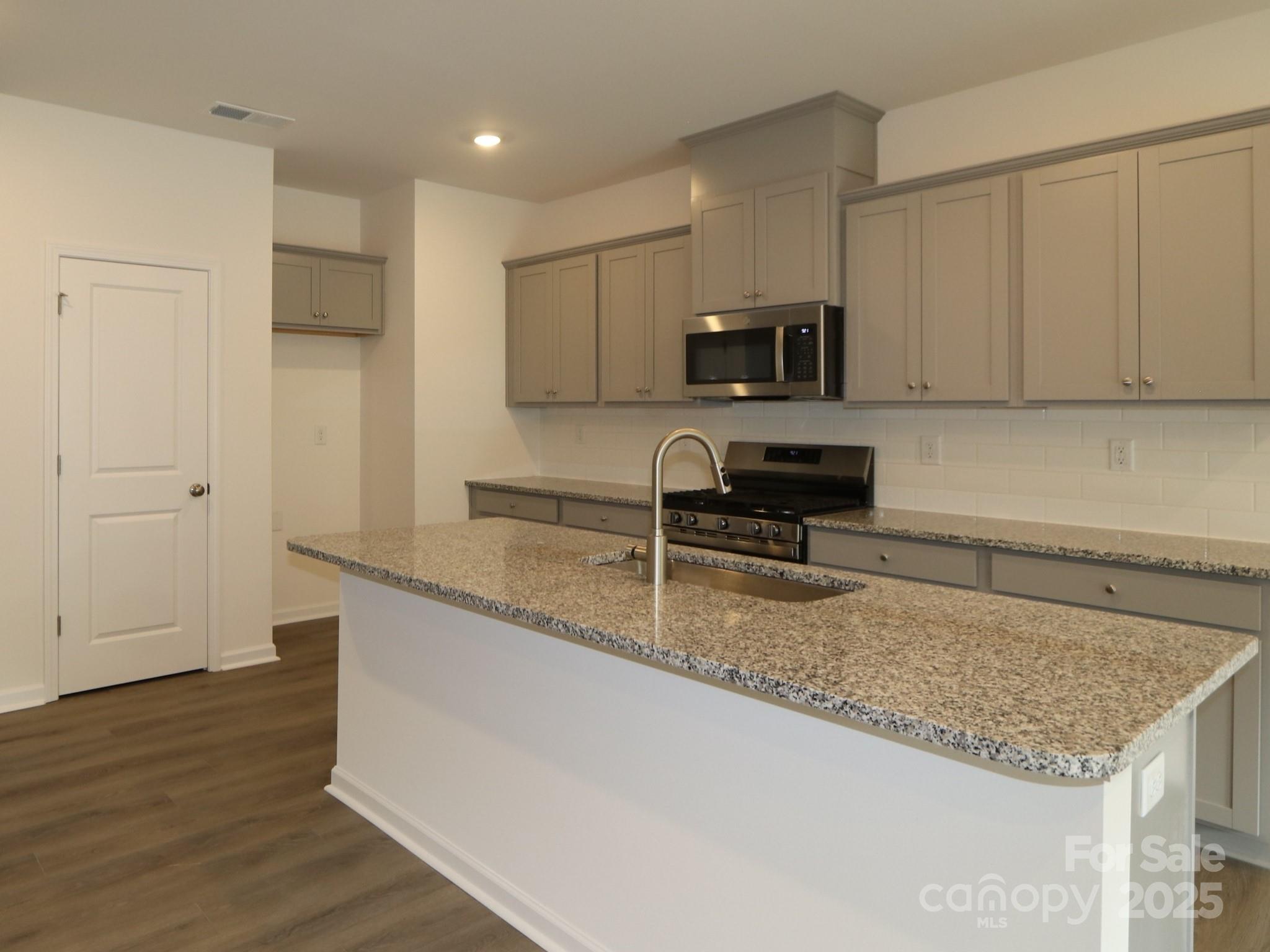 3212 Lilac Grove Drive