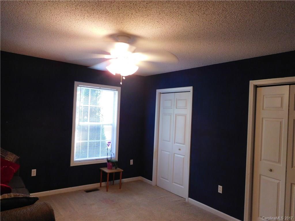 Country Club Estates - Residential