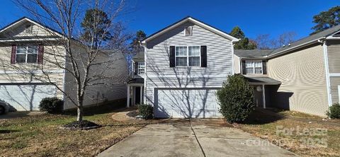 Photo of 5709 Kelden Walker Lane, Charlotte, NC 28269 (MLS # 4322550)