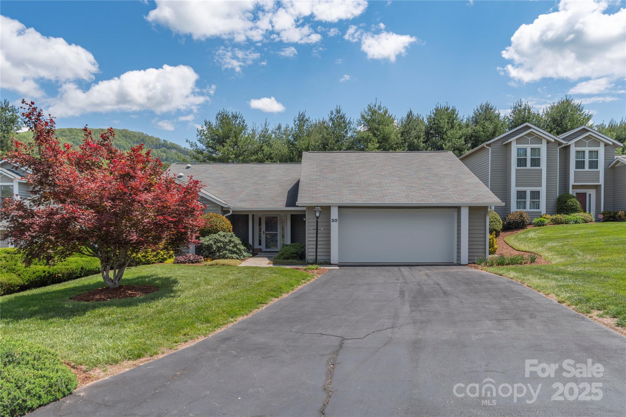 30 Cedarcliff Circle