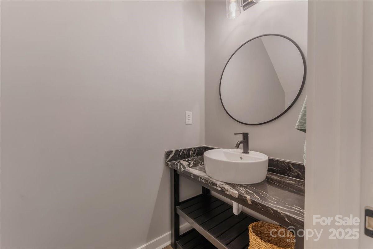 Royal Oaks - Residential