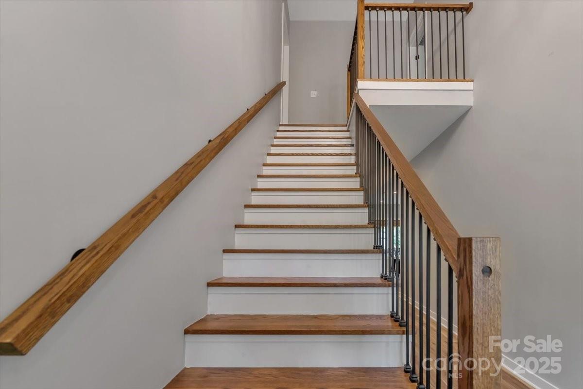 Royal Oaks - Residential