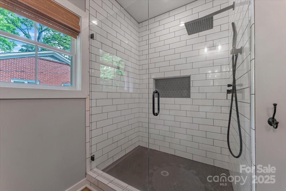 Royal Oaks - Residential