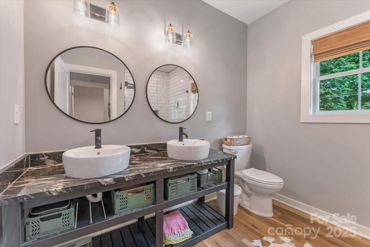 Royal Oaks - Residential